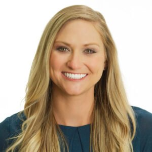 Shiny Smile Veneers